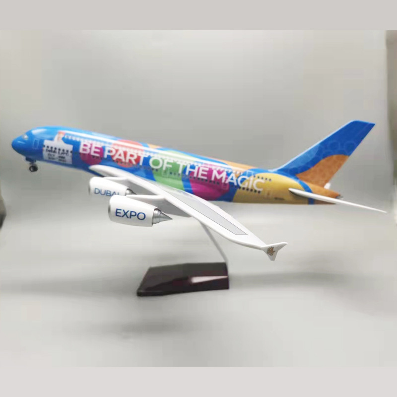 Modello di aereo da 46 cm in s - Resin Art Alphabet recensione e prezzo